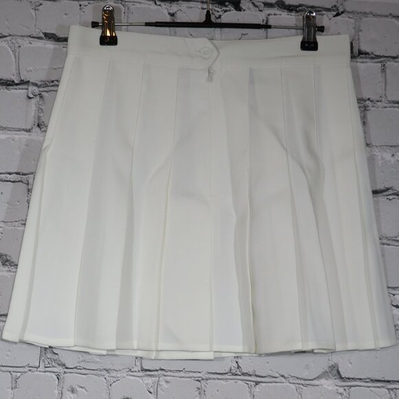 NWT - Women's Pleated Mini Skirt - Whtie - Picture 5 of 5